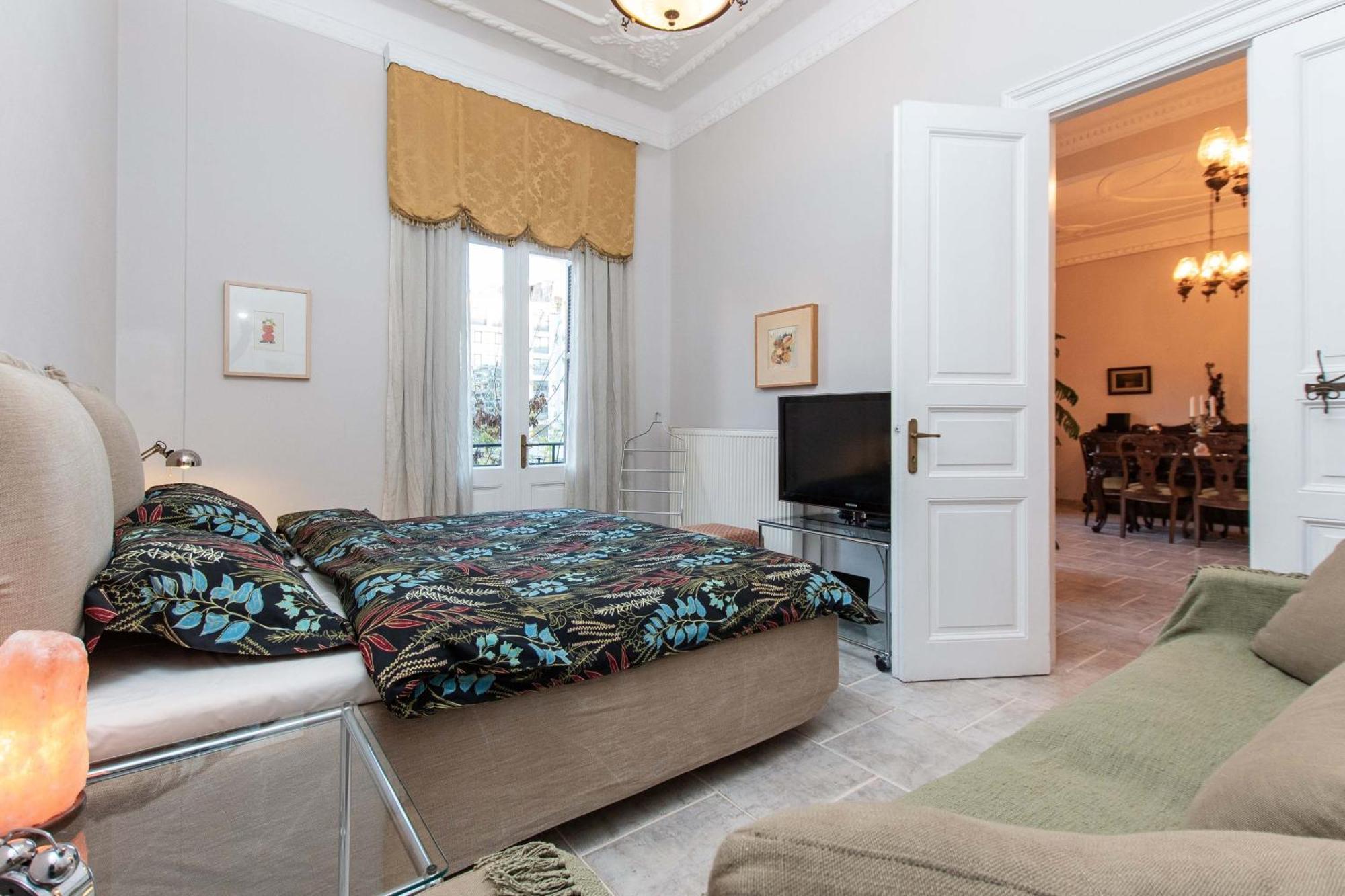 Apartment Acheiropoietos